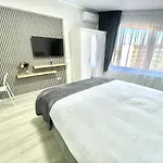 Baneasa Luxury * Бухарест