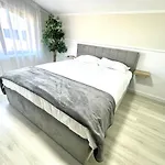 Baneasa Luxury Апартаменты Бухарест
