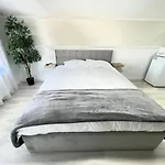 Baneasa Luxury Апартаменты Бухарест
