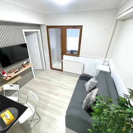 Baneasa Luxury Apartament *